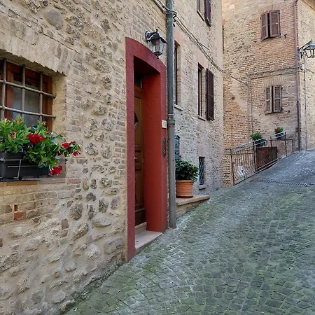 Tempietto Gæstehus Montefortino